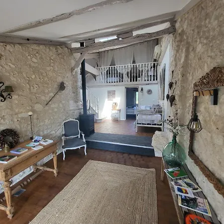 Le Hameau Saint-julien * Engayrac